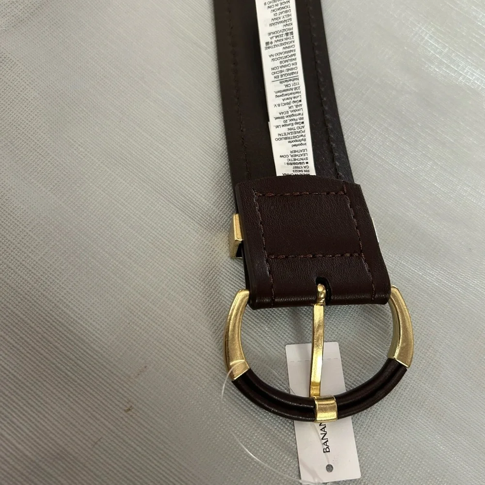Banana Republic Leather Belt - Picture 6 of 6